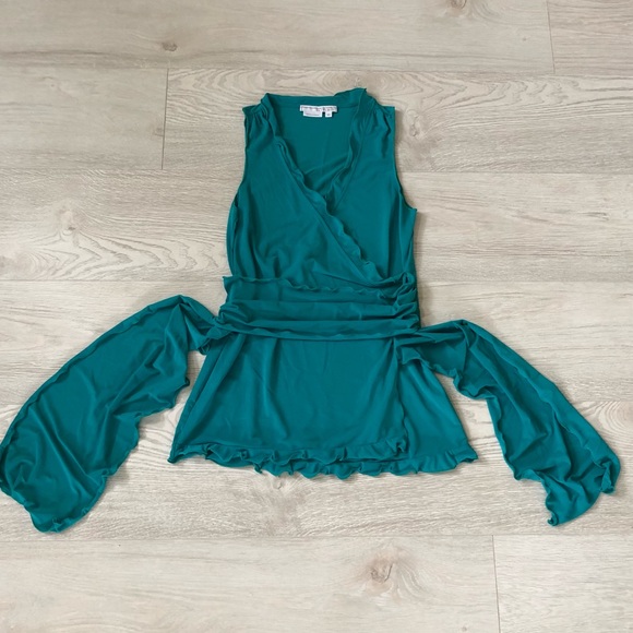 “To the Max” Versatile Sleeveless Wrap Top Teal - Picture 12 of 16